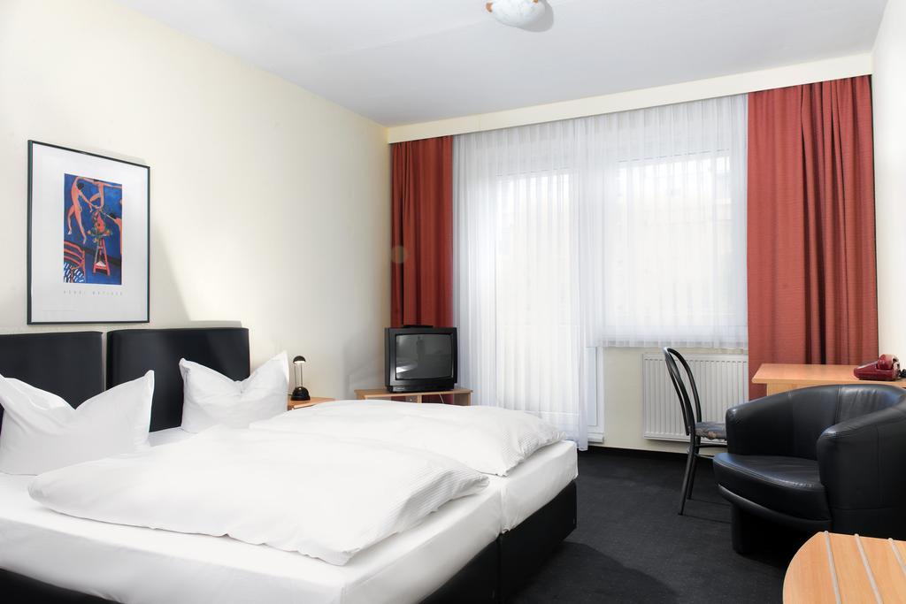 Days Inn Leipzig City Centre Δωμάτιο φωτογραφία