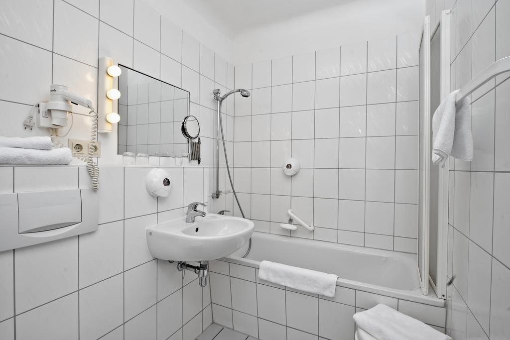 Days Inn Leipzig City Centre Δωμάτιο φωτογραφία